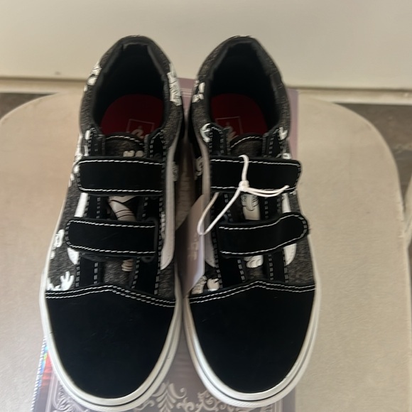 Disney x Vans Kids Old Skool Hook and Loop Shoes (4-8 years) - Picture 10 of 15